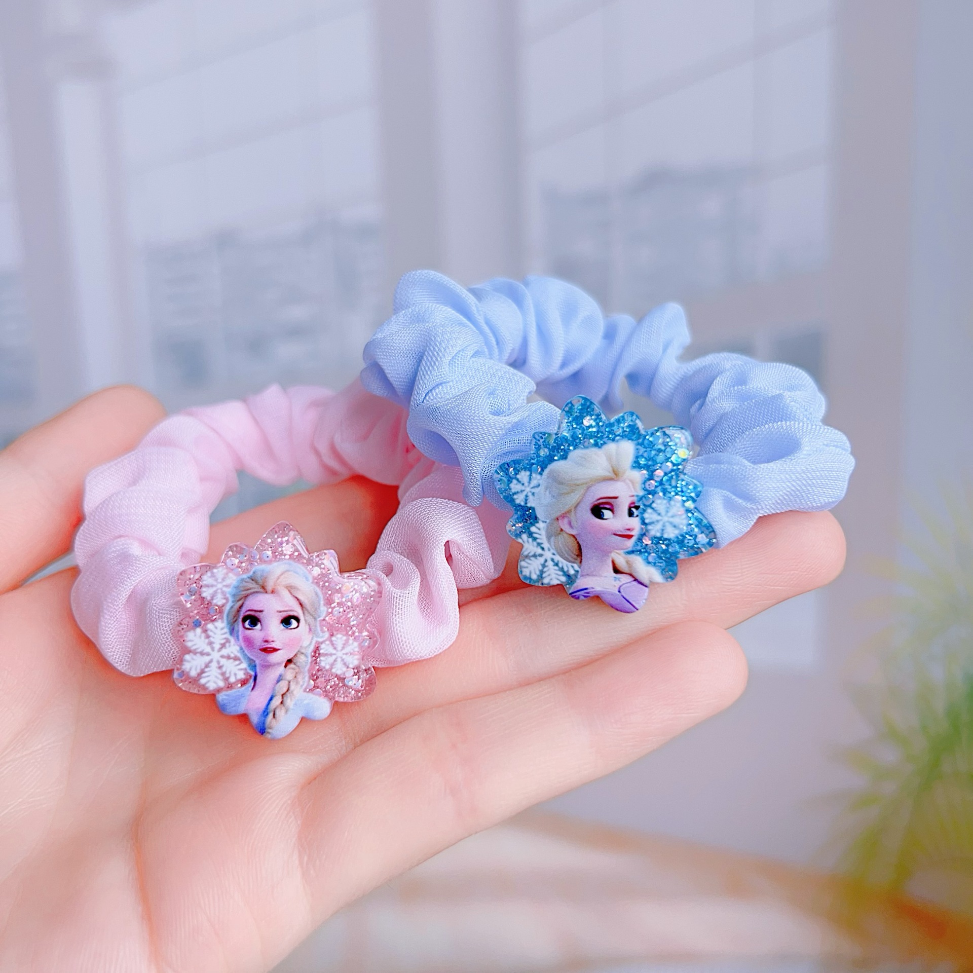 5pcs Disney Anime Frozen Elsa  - огляд і ціна Elsa Gadget